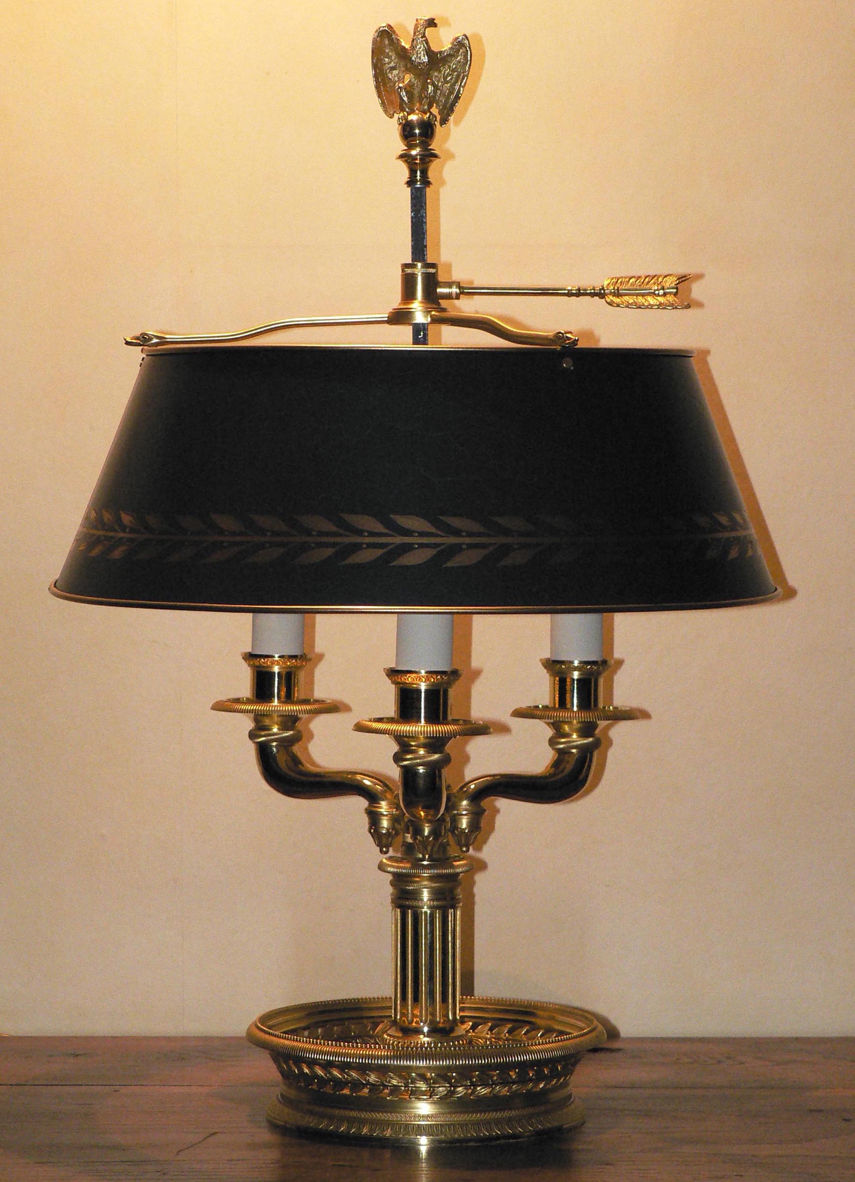 Lampe bouillotte en bronze doré