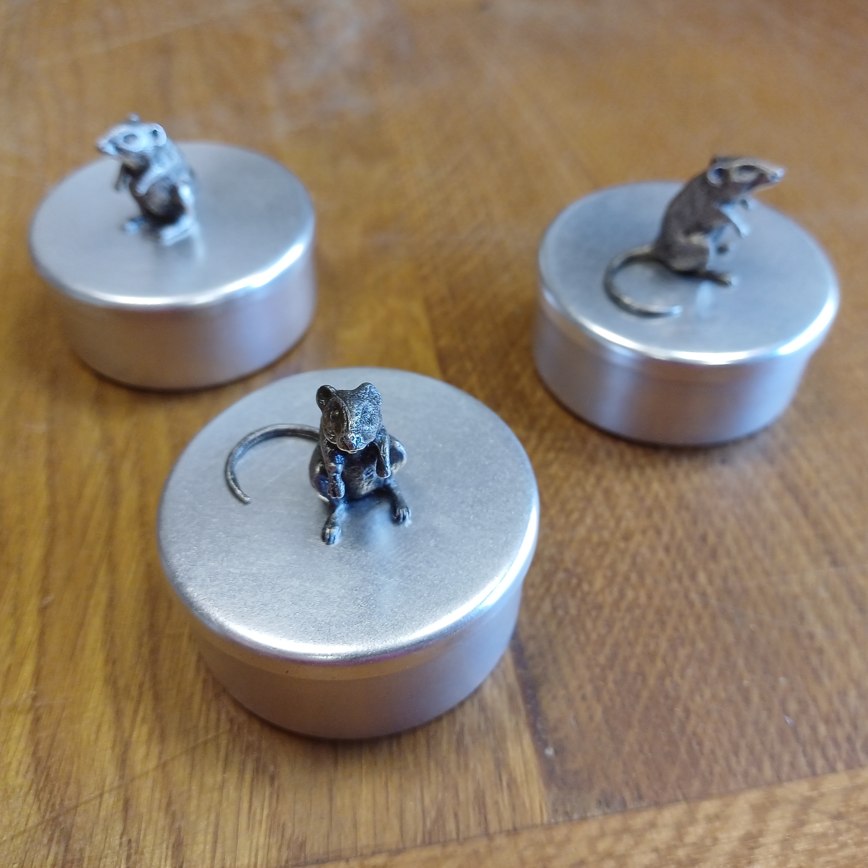 Boites à dents "Souris" en métal argenté