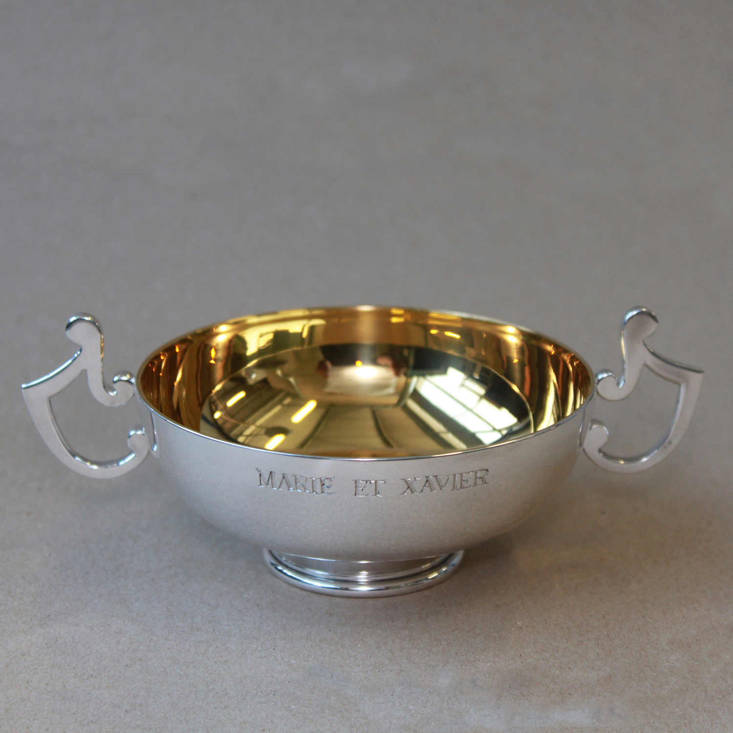Coupe de mariage en métal argenté et doré d'après Jean Baptiste Mercier orfèvre à Paris 1704