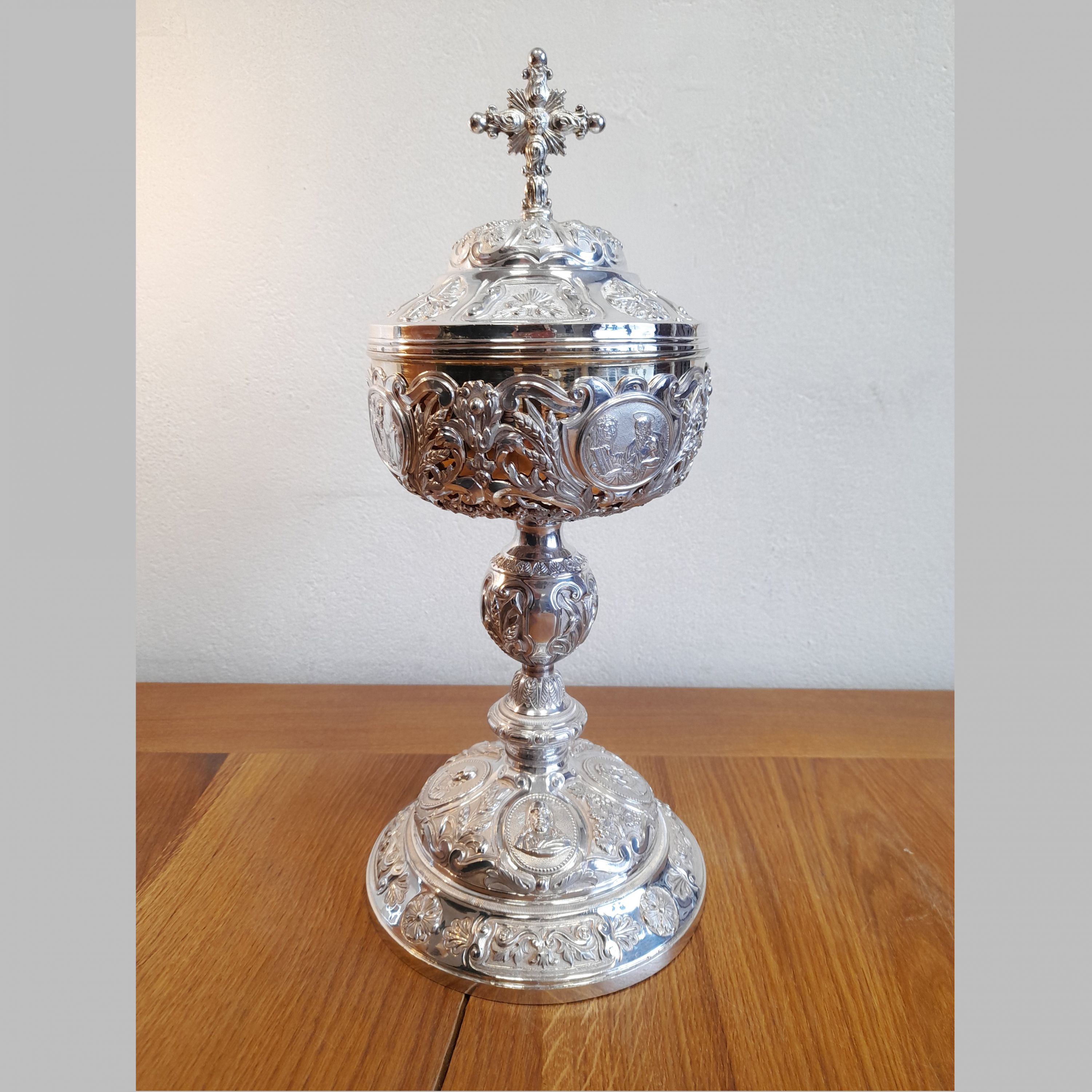 Ciboire en argent - Paroisse région lyonnaise